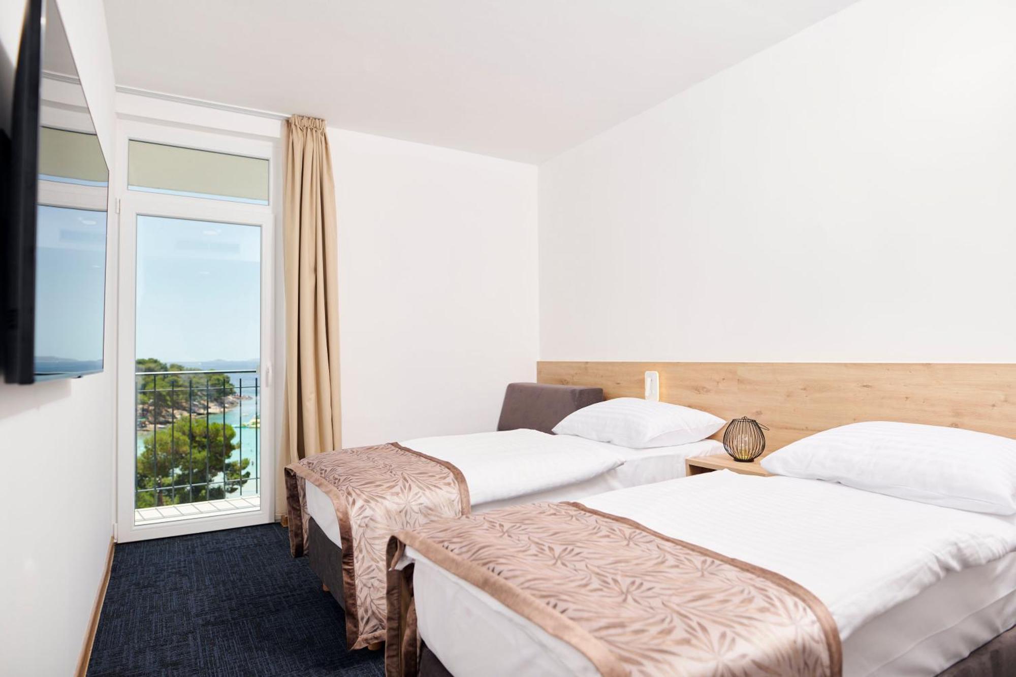 Colentum Resort مورتير الغرفة الصورة