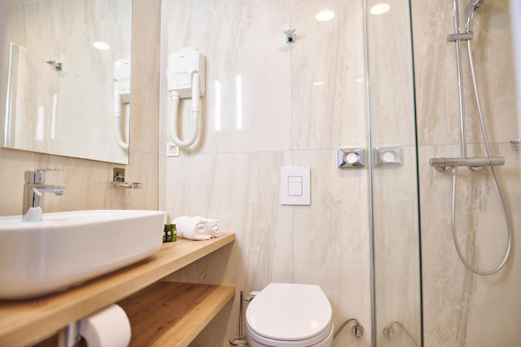 Colentum Resort مورتير الغرفة الصورة